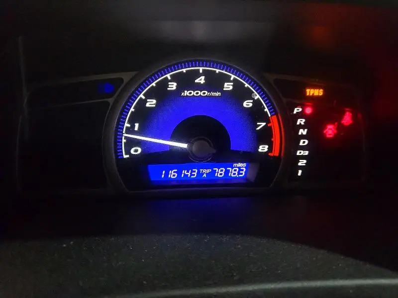 2011 HONDA CIVIC LX  