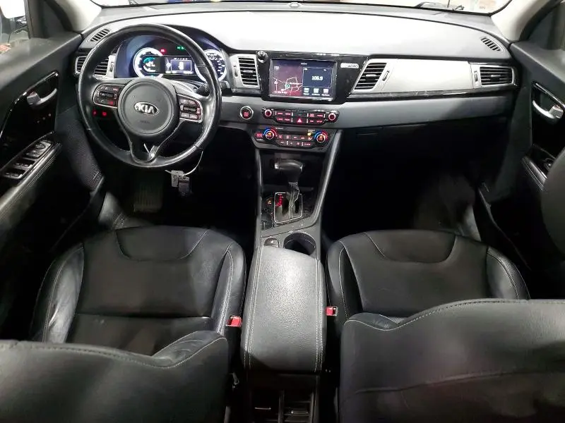 2017 KIA NIRO TOURING  