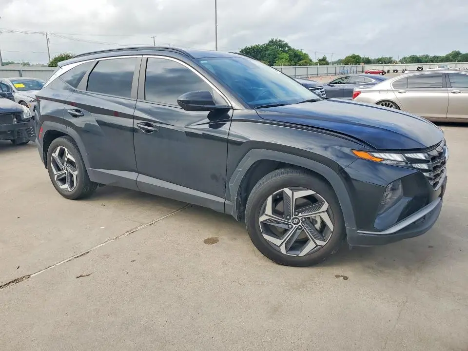 2024 HYUNDAI TUCSON SEL  
