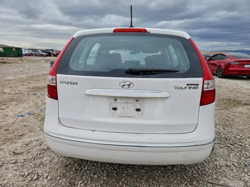 2012 HYUNDAI ELANTRA TOURING GLS  