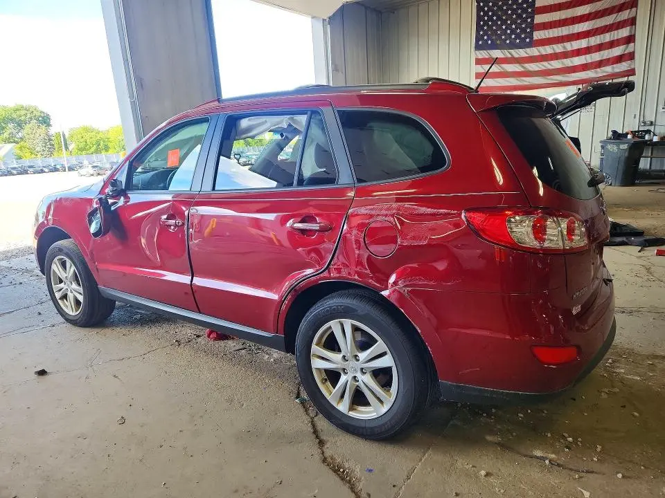 2011 HYUNDAI SANTA FE SE  