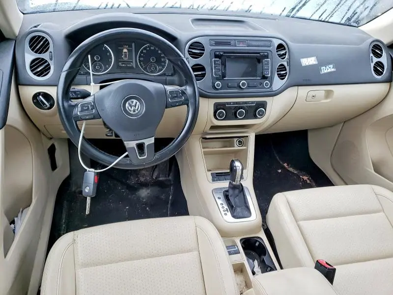 2012 VOLKSWAGEN TIGUAN S  