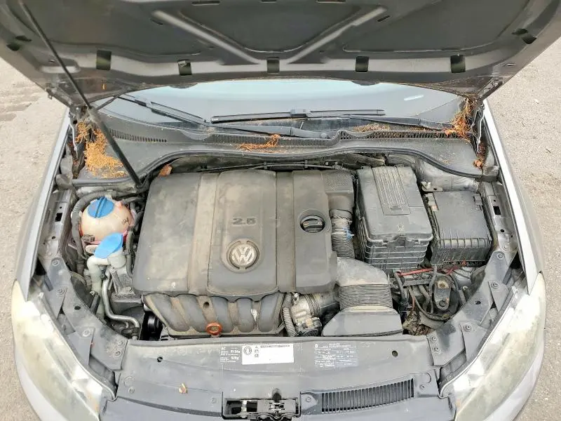 2010 VOLKSWAGEN GOLF   