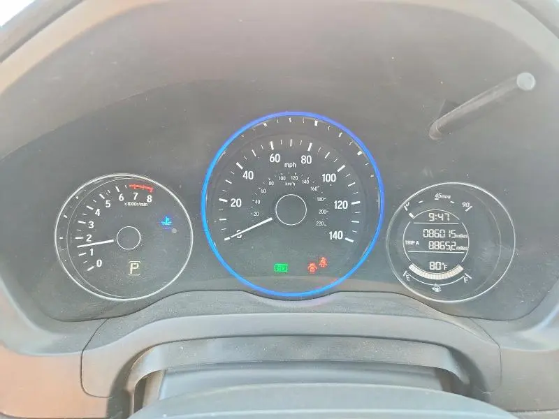 2017 HONDA HR-V LX  