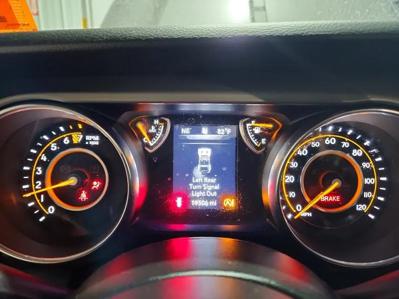 2022 JEEP WRANGLER SPORT  