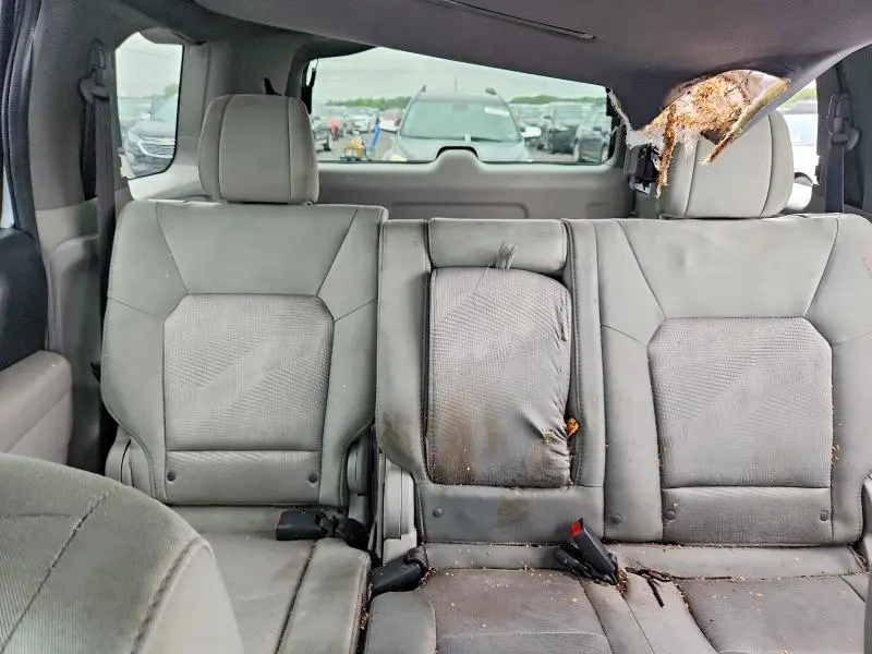2015 HONDA PILOT LX  