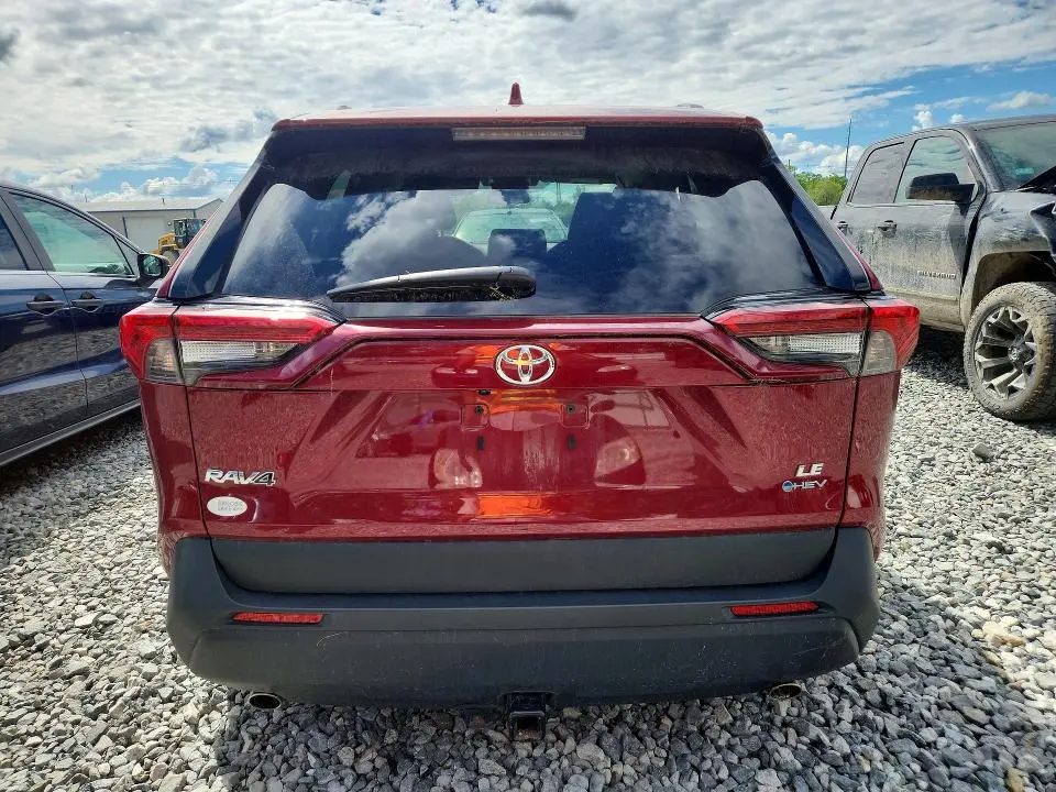 2025 TOYOTA RAV4 LE  