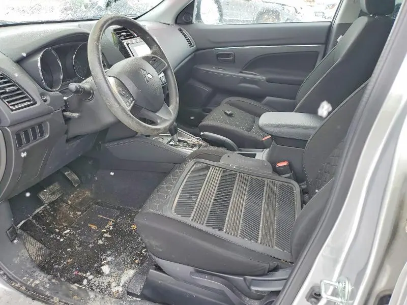 2024 MITSUBISHI RVR ES  