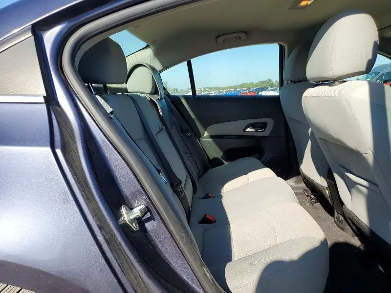 2013 CHEVROLET CRUZE LT  