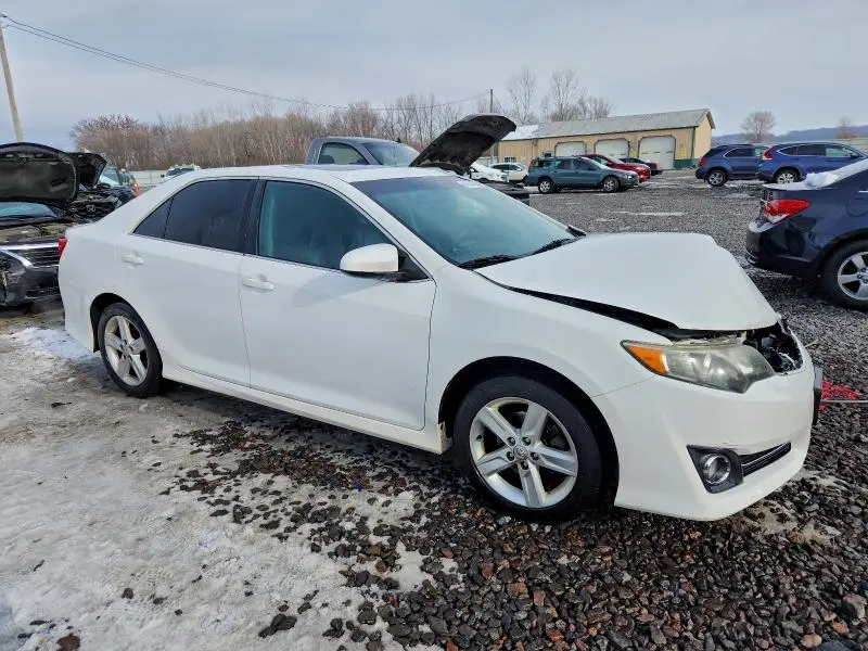 2013 TOYOTA CAMRY L  