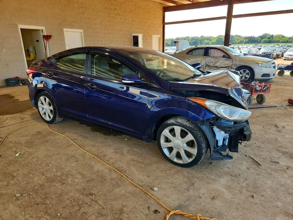 2011 HYUNDAI ELANTRA LIMITED  