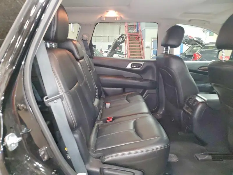 2014 NISSAN PATHFINDER SL  