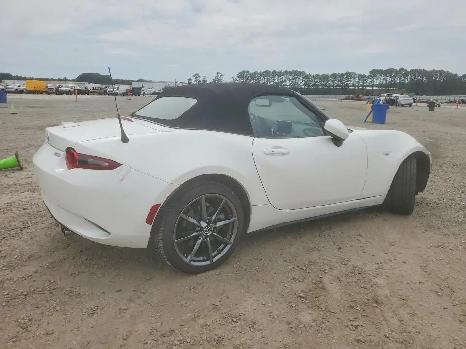 2018 MAZDA MX-5 MIATA GRAND TOURING  