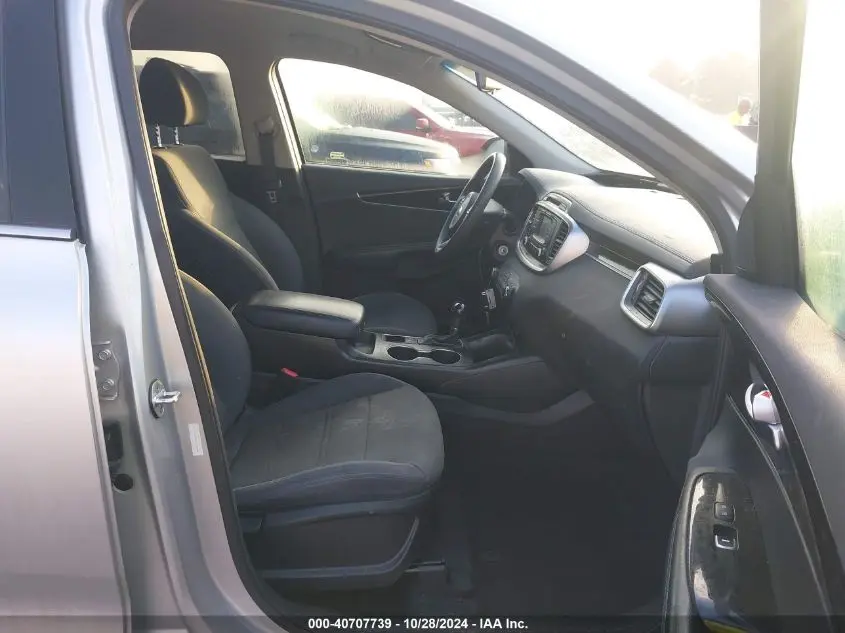 2018 KIA SORENTO 3.3L LX