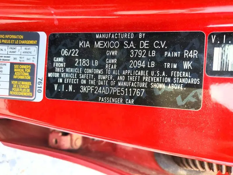2023 KIA FORTE LXS  
