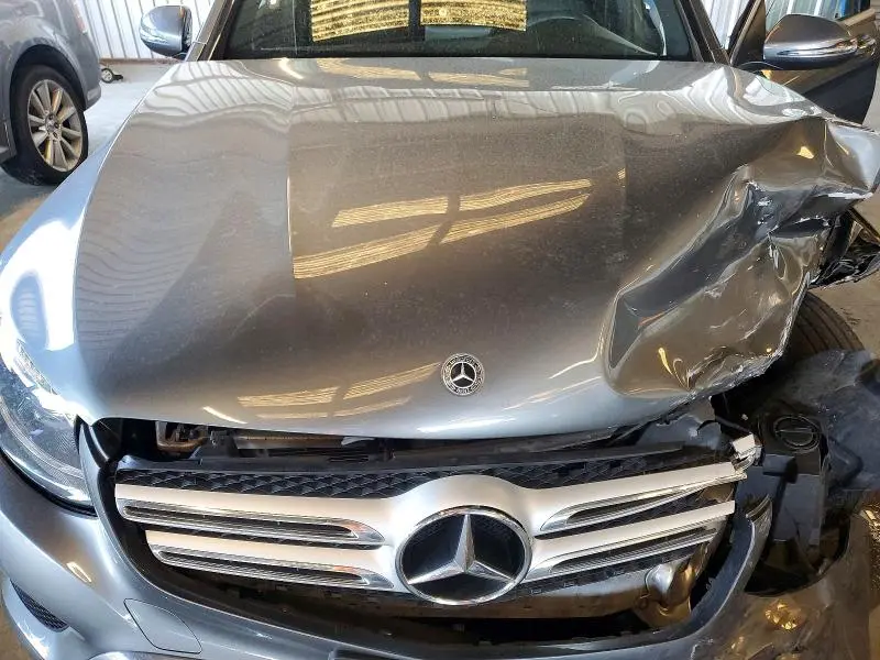 2019 MERCEDES-BENZ GLC 300 4MATIC  
