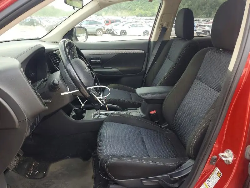 2016 MITSUBISHI OUTLANDER SE  