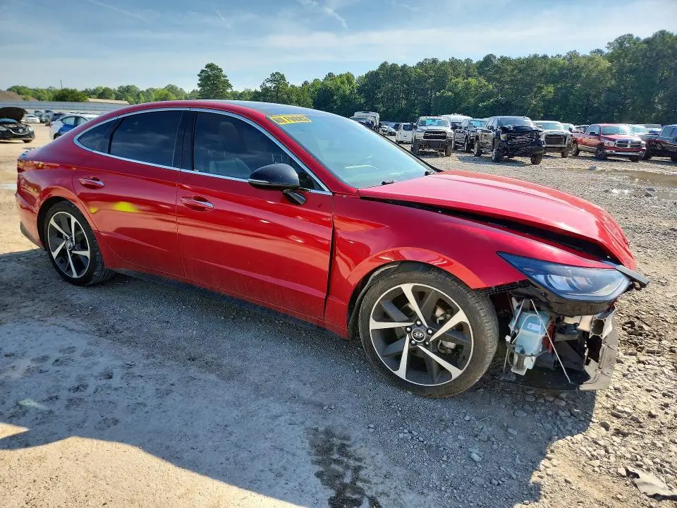 2021 HYUNDAI SONATA SEL PLUS  