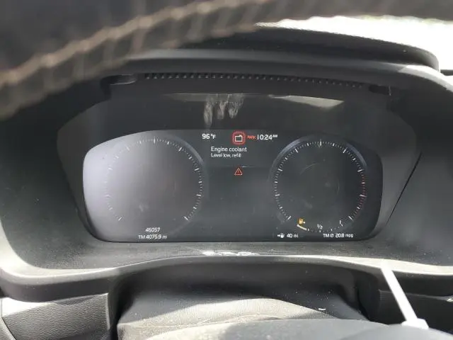 2021 VOLVO XC40 T5 R-DESIGN  