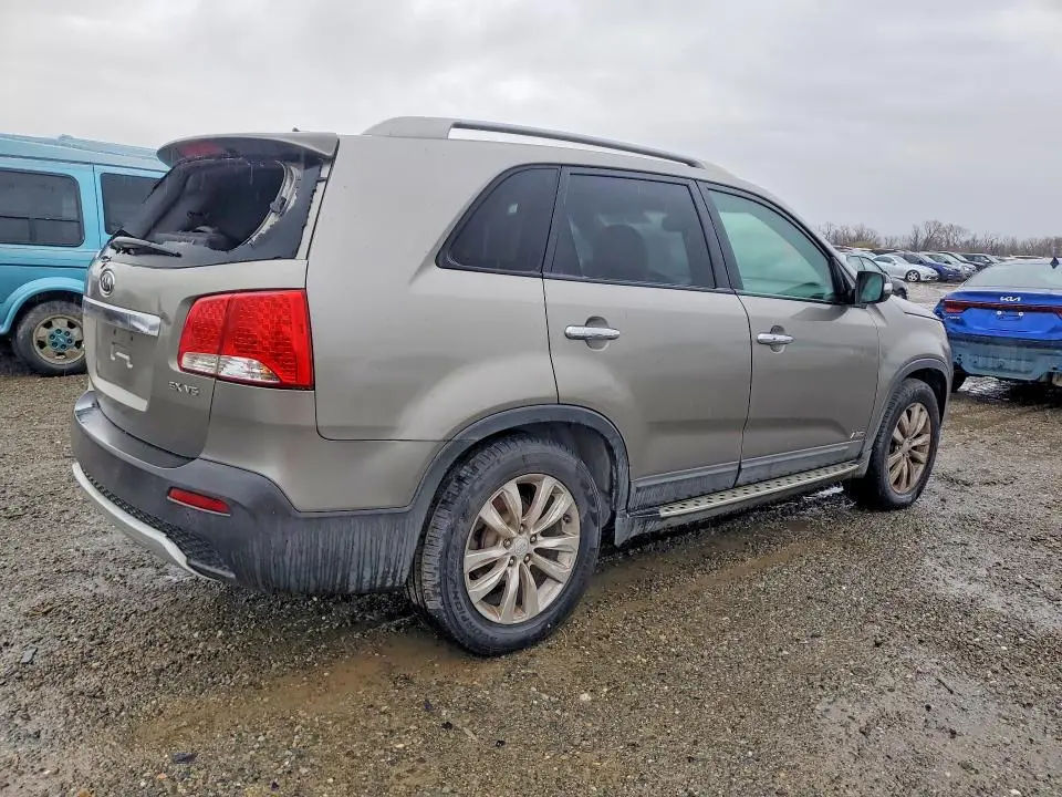 2011 KIA SORENTO EX  