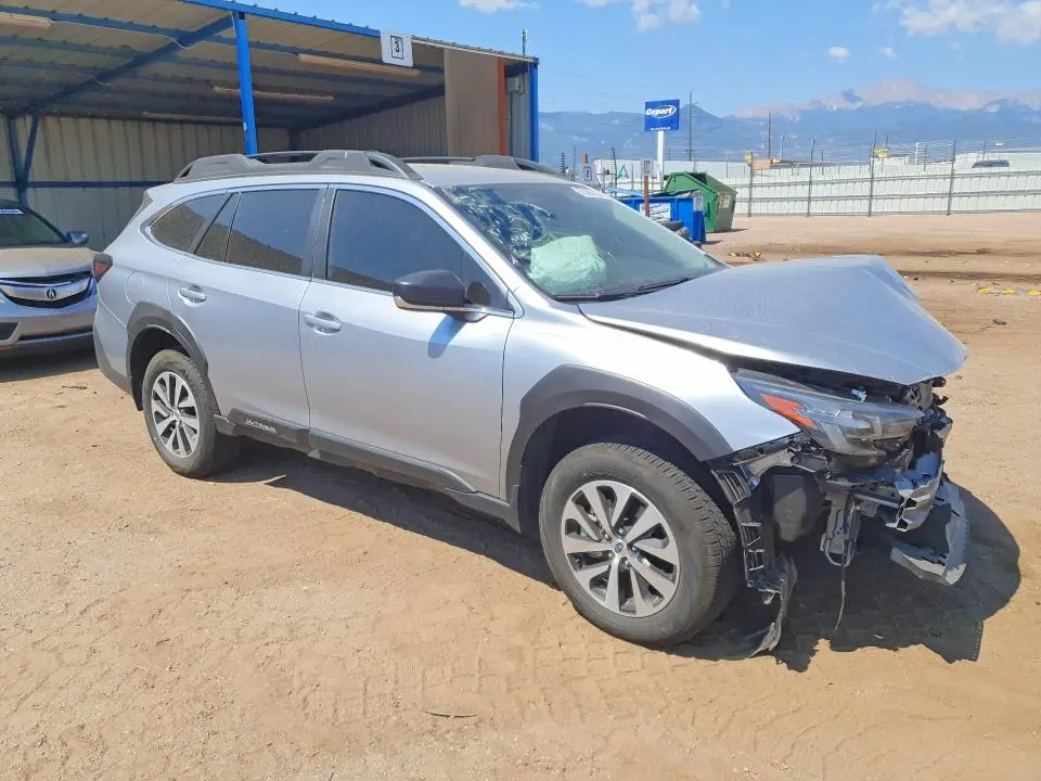 2025 SUBARU OUTBACK   