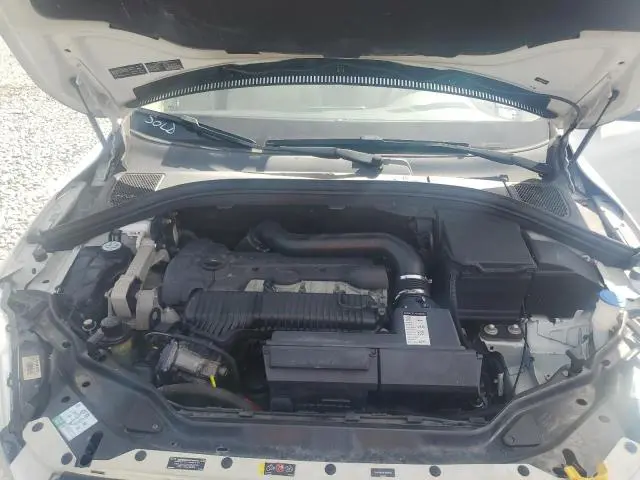 2015 VOLVO XC60 T5 PREMIER  