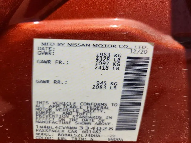 2021 NISSAN ALTIMA SR  