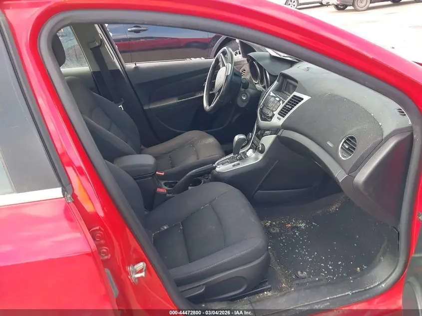 2014 CHEVROLET CRUZE 1LT AUTO