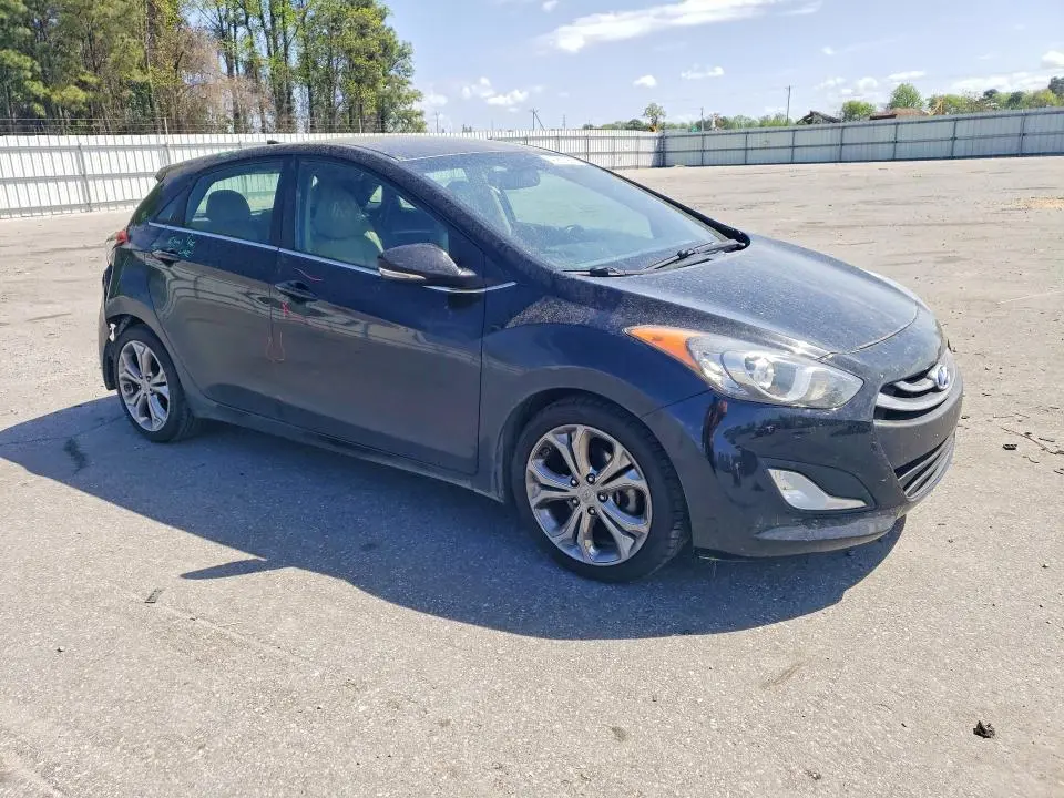 2014 HYUNDAI ELANTRA GT BASE  