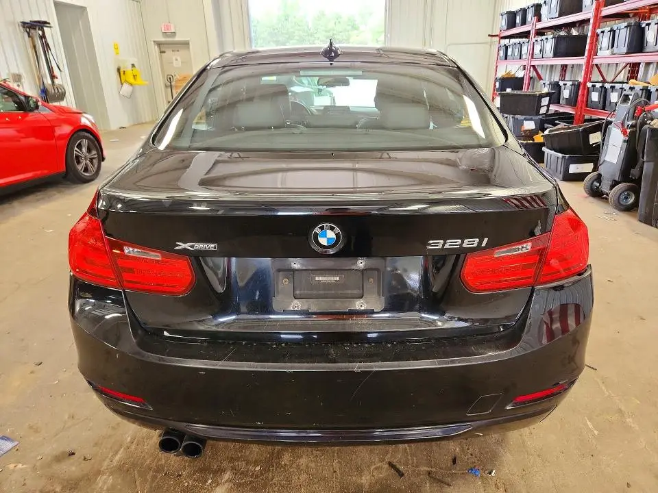 2013 BMW 328 XI  