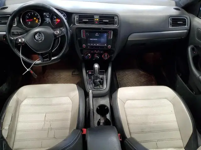 2016 VOLKSWAGEN JETTA SPORT  