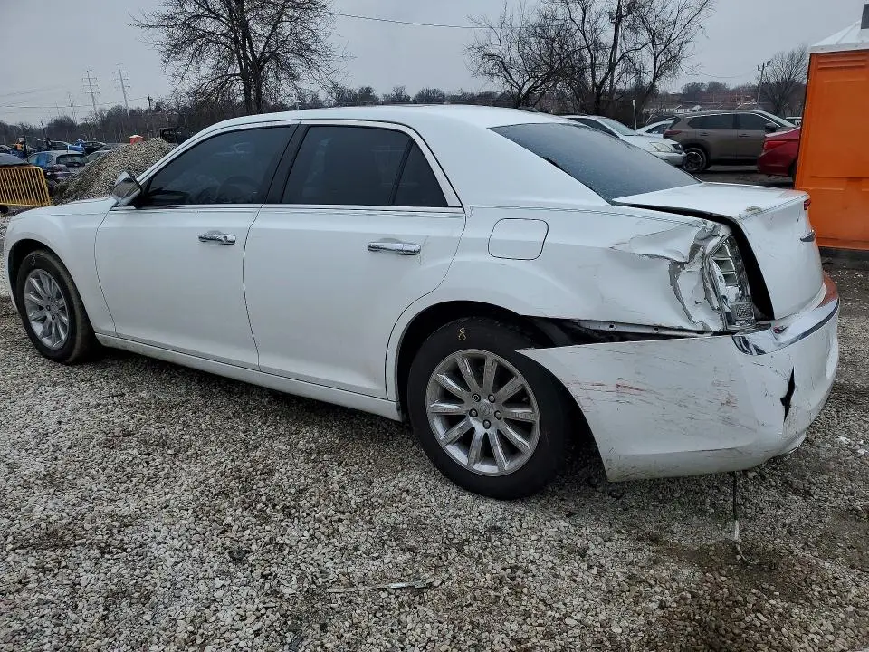 2011 CHRYSLER 300C   