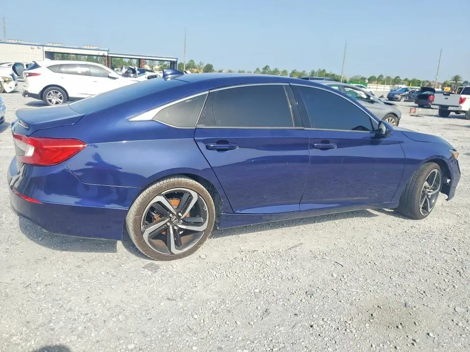 2018 HONDA ACCORD LX  