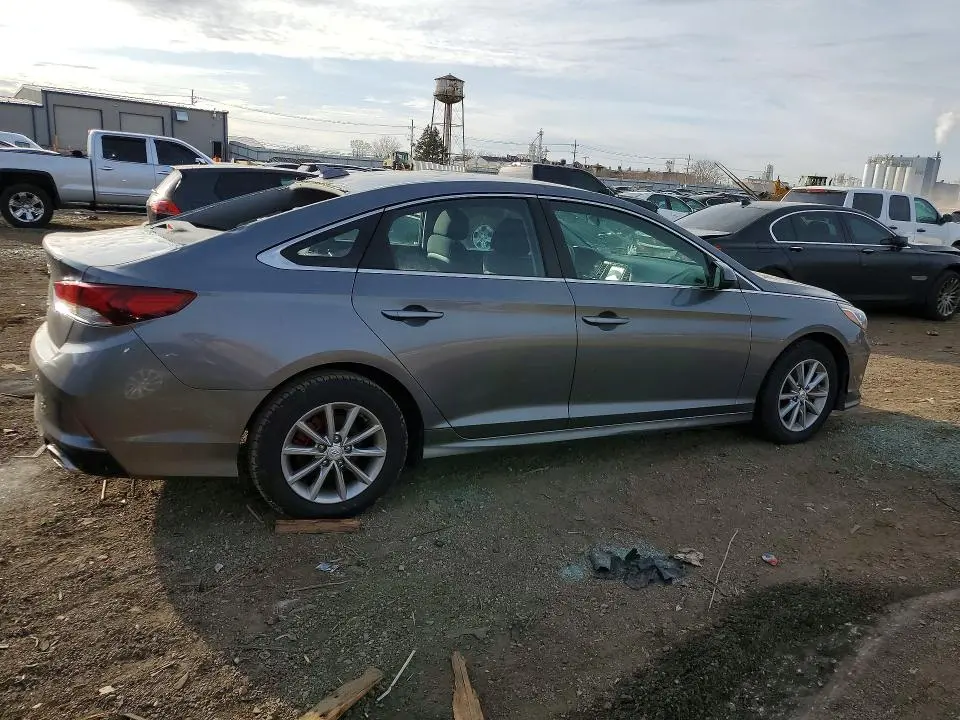 2018 HYUNDAI SONATA SE  
