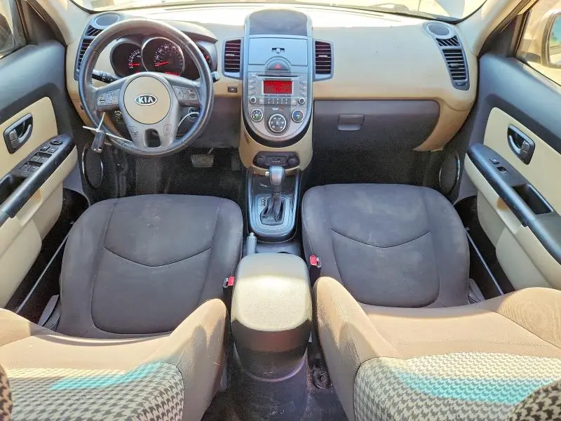 2011 KIA SOUL !  