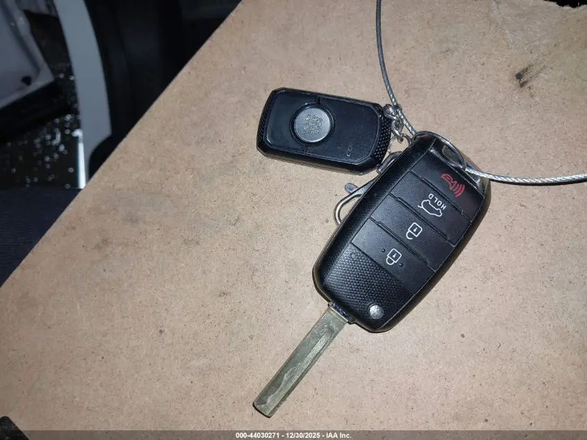 2020 KIA SORENTO 2.4L LX