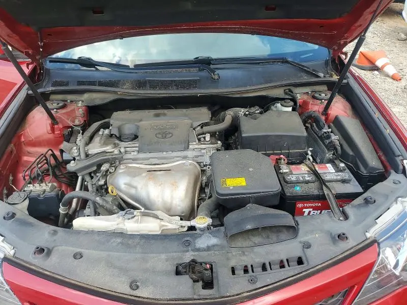 2012 TOYOTA CAMRY SE  