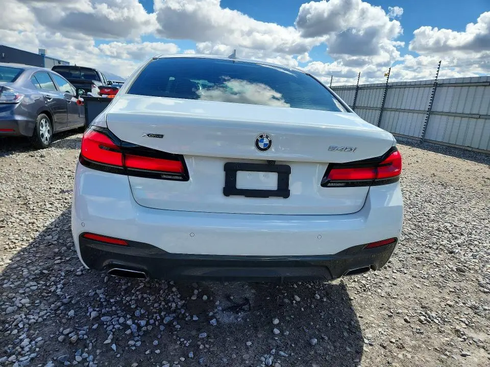 2021 BMW 540 XI  