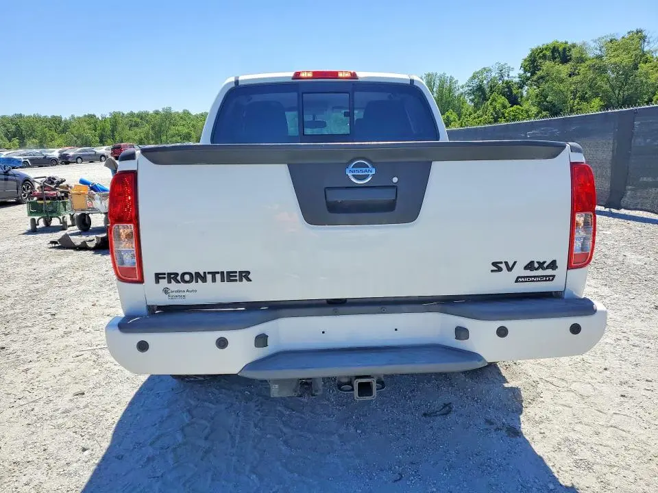 2018 NISSAN FRONTIER SV  