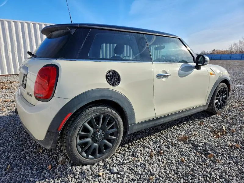 2015 MINI COOPER   