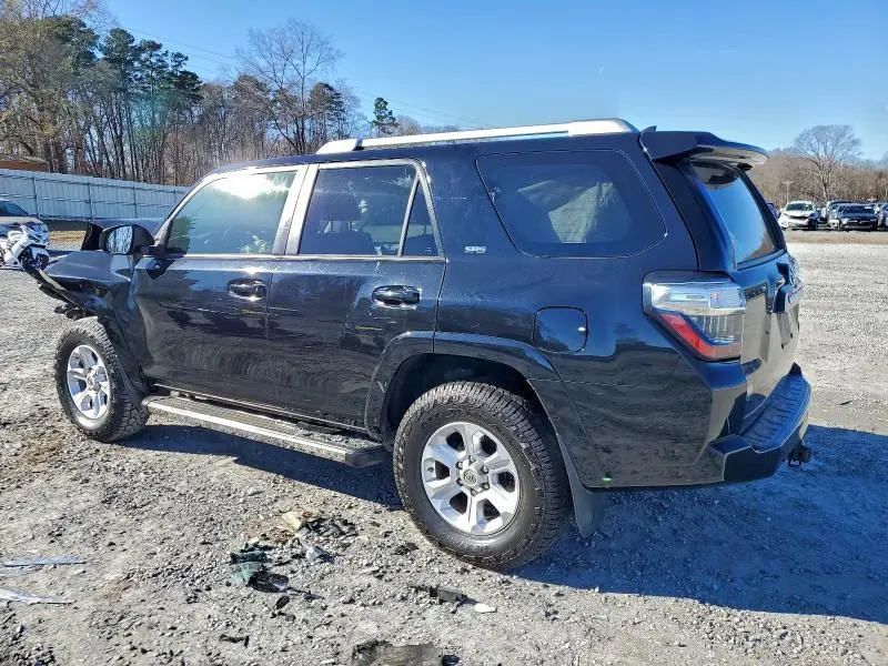2015 TOYOTA 4RUNNER SR5  