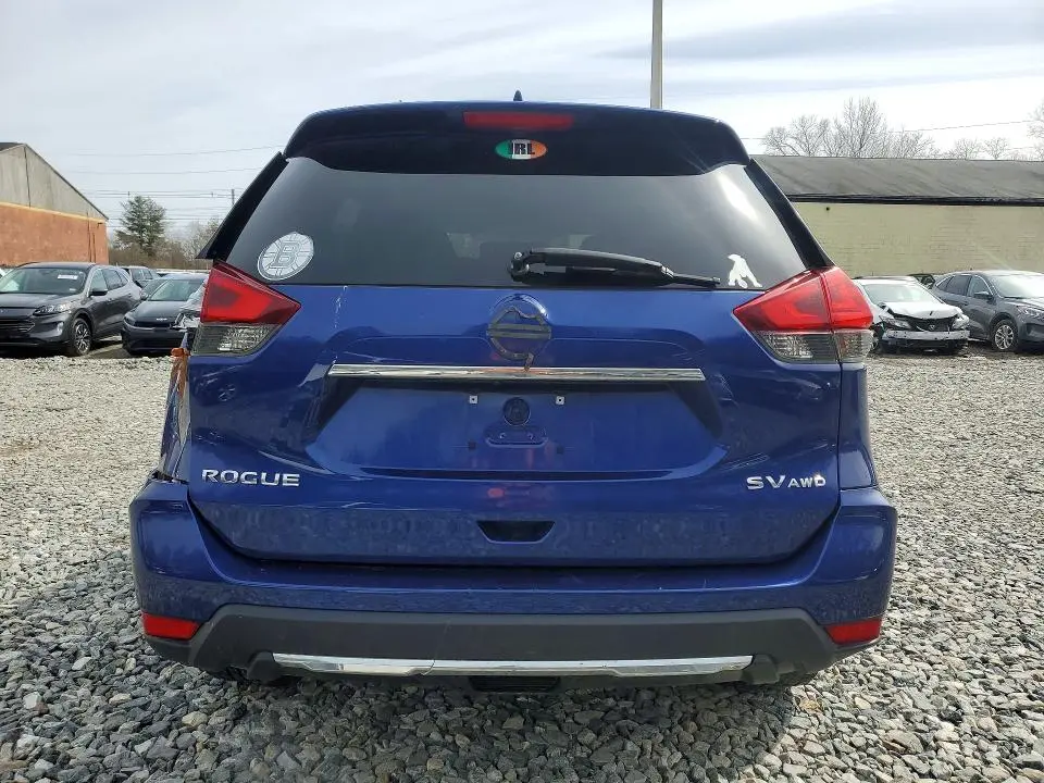 2017 NISSAN ROGUE SV  