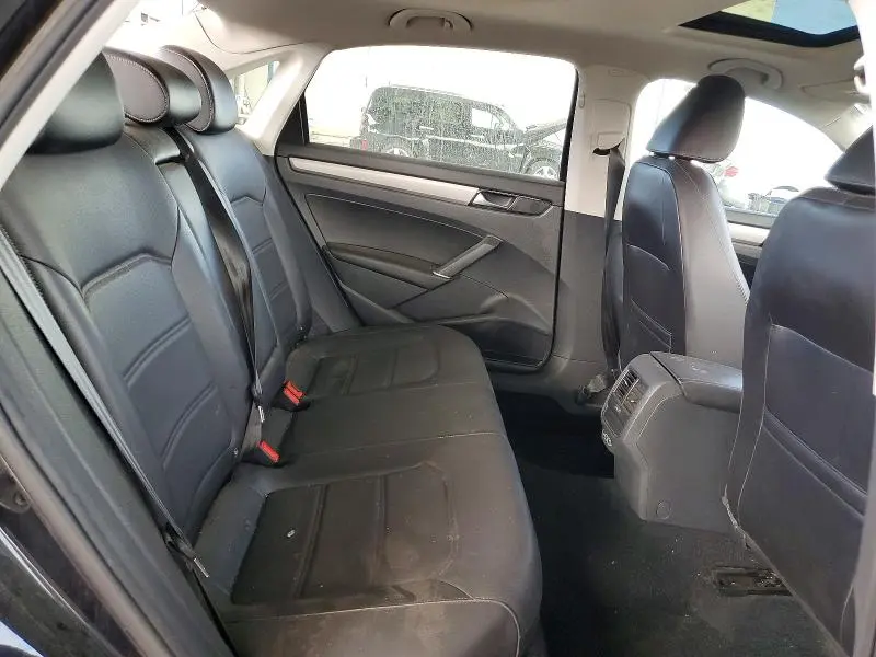 2022 VOLKSWAGEN PASSAT SE  