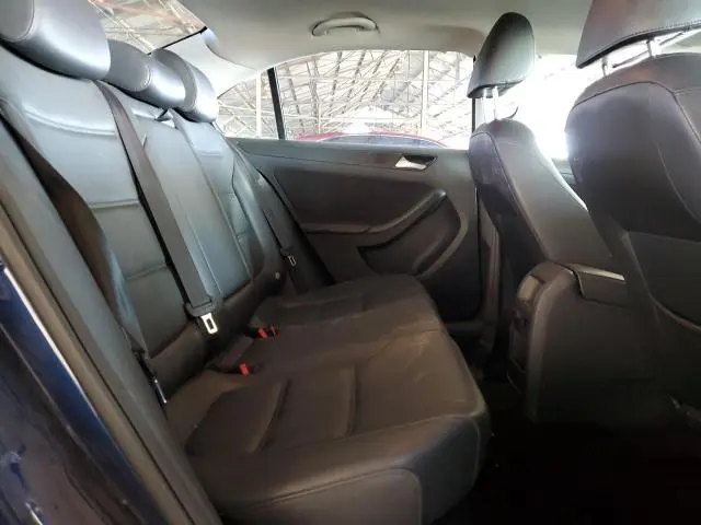 2014 VOLKSWAGEN JETTA SE  