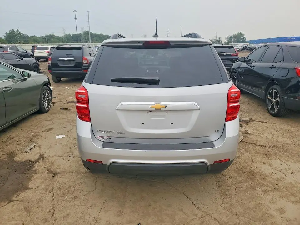 2017 CHEVROLET EQUINOX LT  