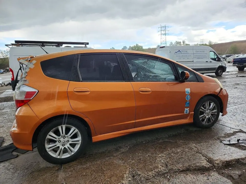 2011 HONDA FIT SPORT  