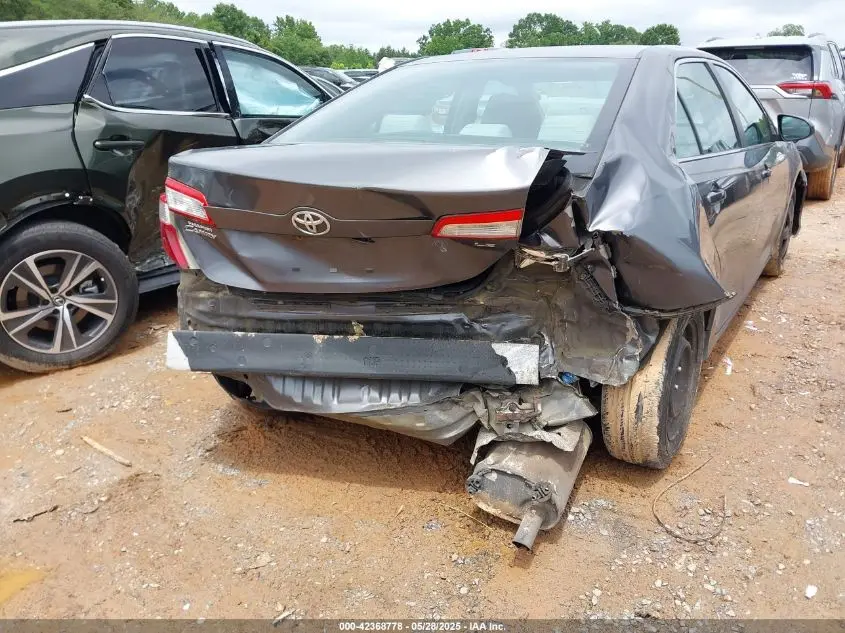 2014 TOYOTA CAMRY LE