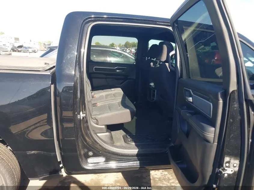 2023 RAM 1500 BIG HORN  4X4 5'7 BOX