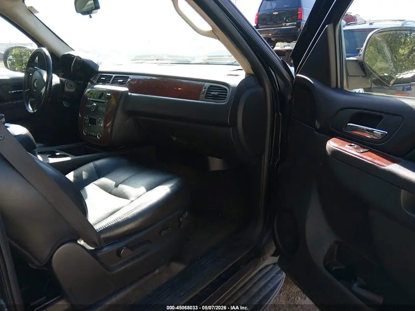 2010 CHEVROLET TAHOE LT