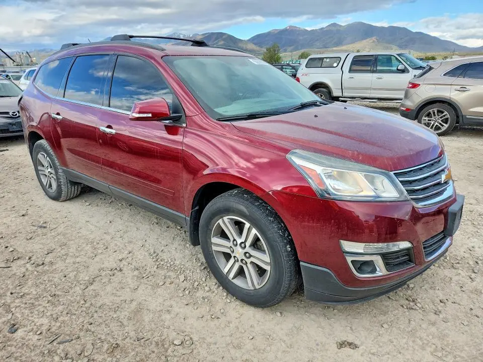 2015 CHEVROLET TRAVERSE LT  